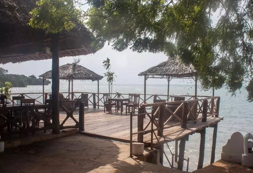 هتل Sea View Beach