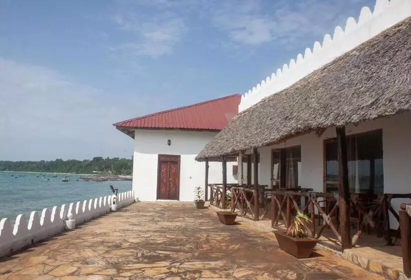 هتل Sea View Beach