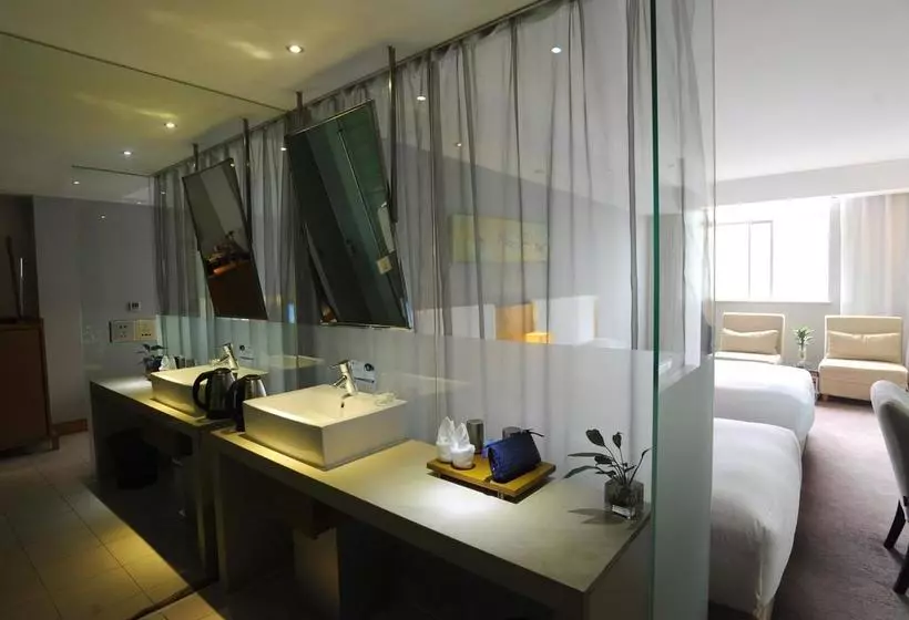 Hotel Tang S