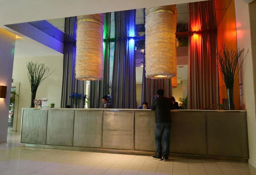 בית מלון כפרי Tang S