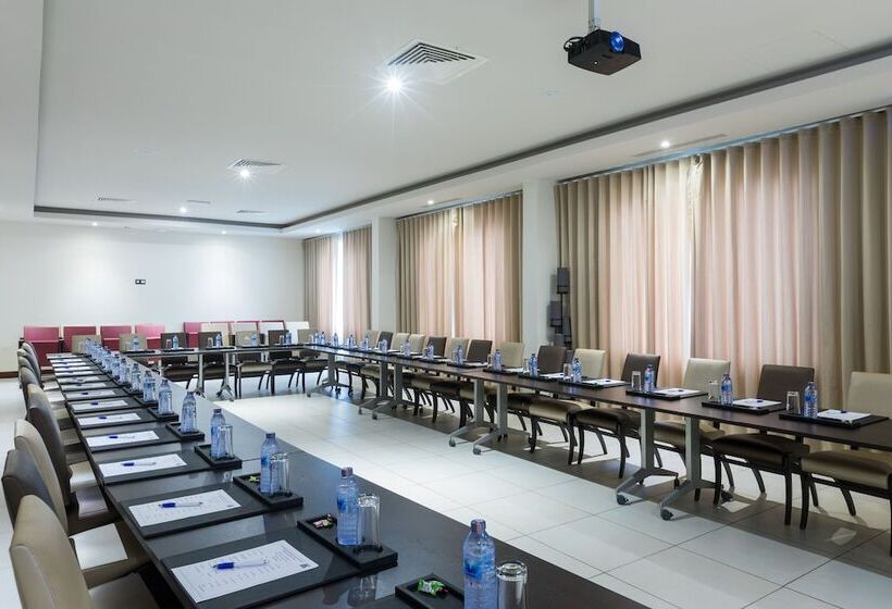 ホテル The Palms By Eagles