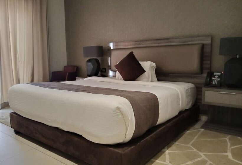 ホテル The Palms By Eagles