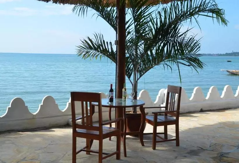 هتل Sea View Beach