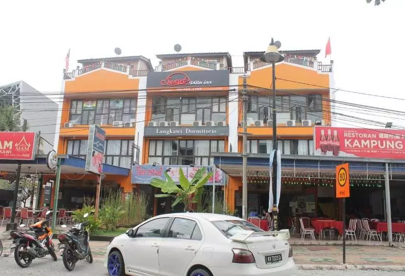 Sweet Monkey Backpacker Hostel