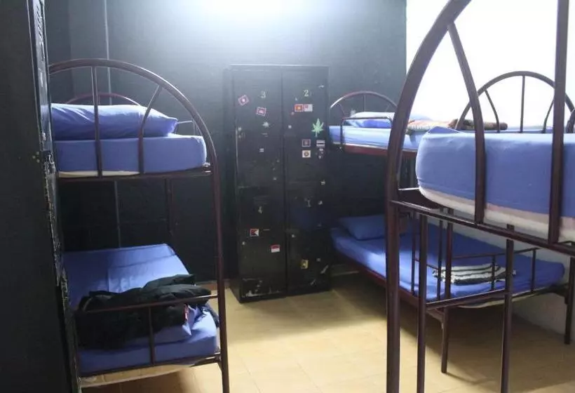 Sweet Monkey Backpacker Hostel