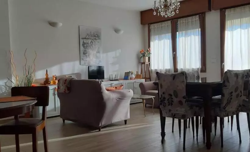 ベッドアンドブレックファースト La Casa Della Nonna