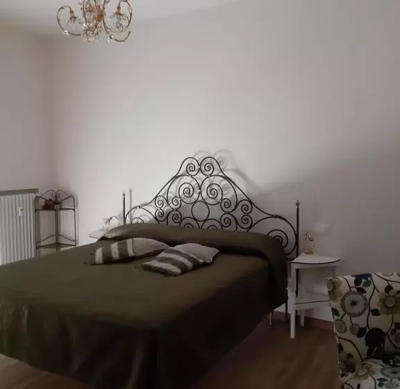 ベッドアンドブレックファースト La Casa Della Nonna