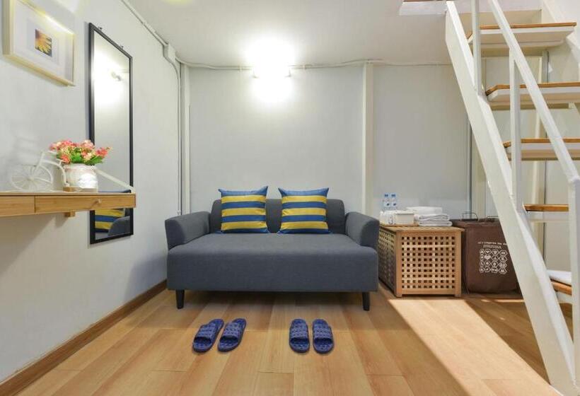 Bedever Boutique Bangkok Hotel   Bts Phra Khanong