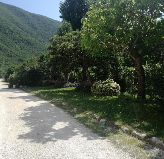 בית מלון כפרי Agriturismo Sant Erasmo