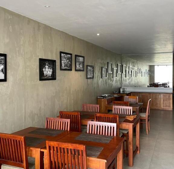 בית מלון כפרי Lotus Lake Residence