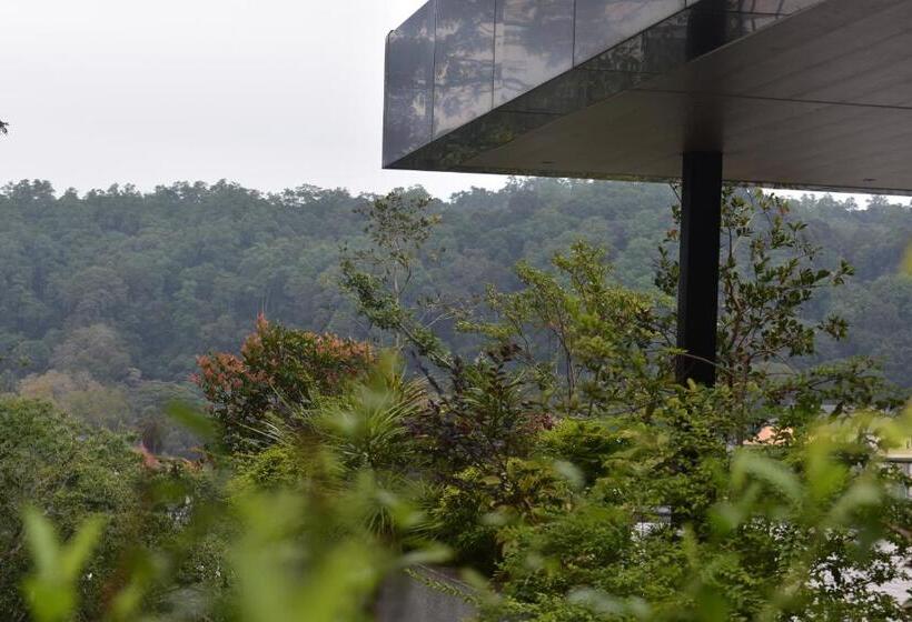 בית מלון כפרי Lotus Lake Residence