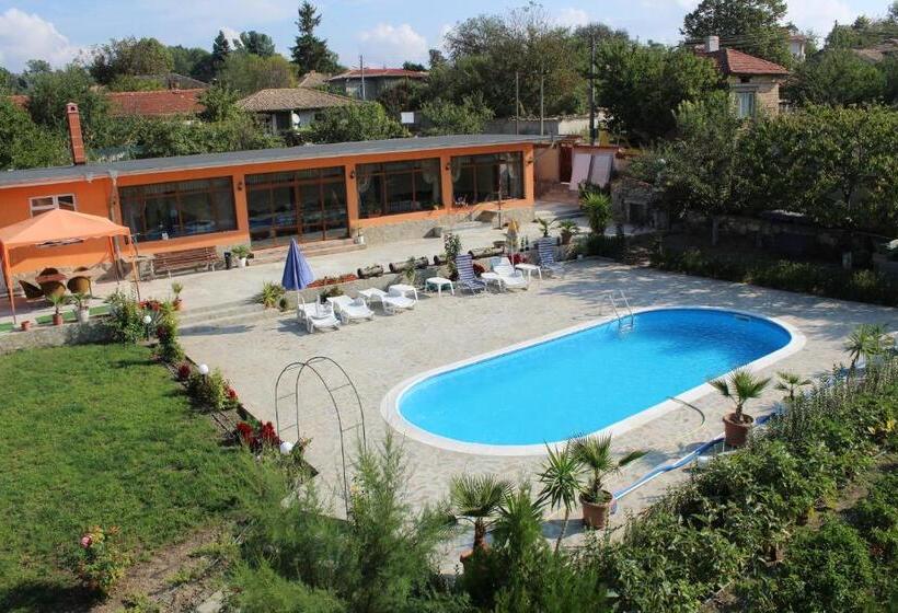 ペンション хаджистанковата къща