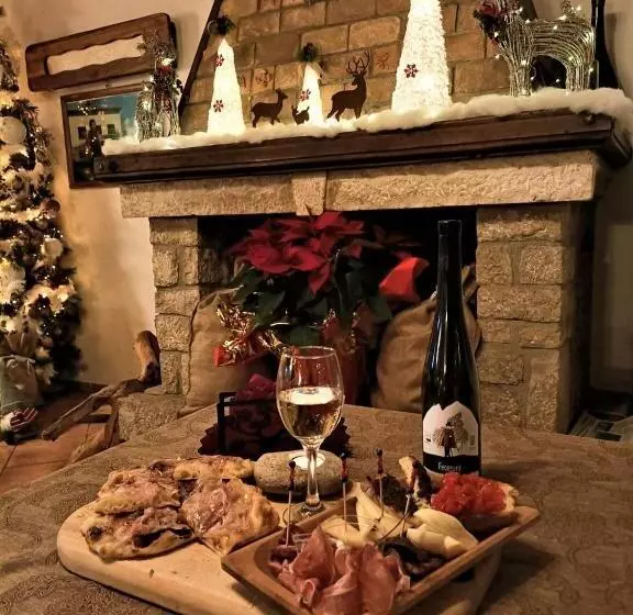 Hotelli Altopiano Delle Rocche