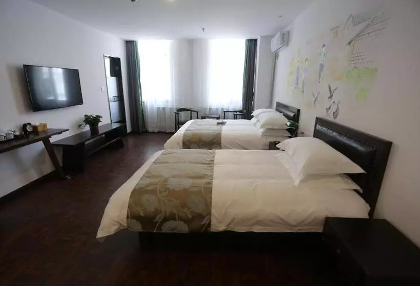 Time Traveller Hotel   Near The Grass Skyline, Dajingmen, Zhangjiakoubu, 20 Minutes Away From Zhangj