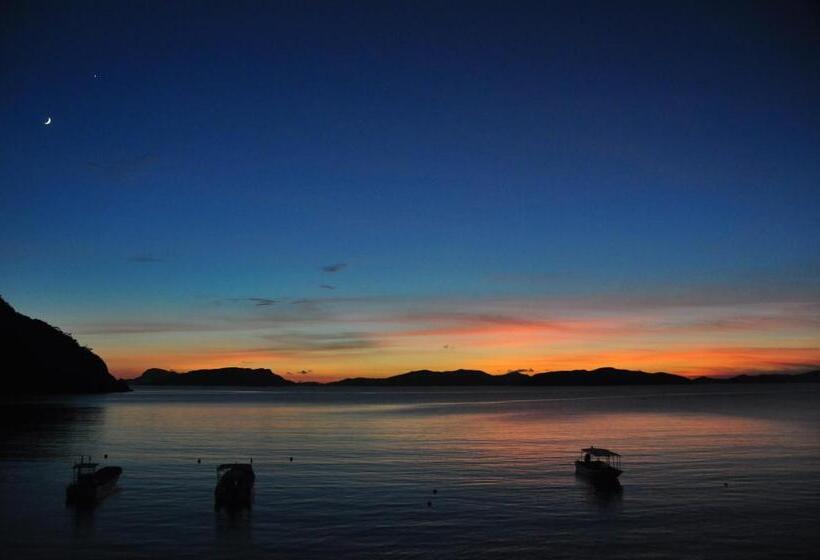 ホテル Tokashiku Marine Villege