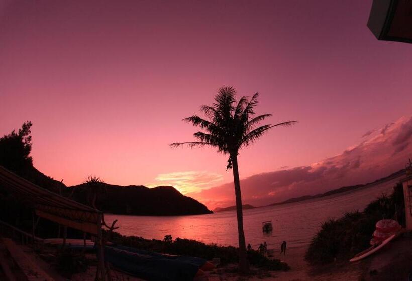 ホテル Tokashiku Marine Villege