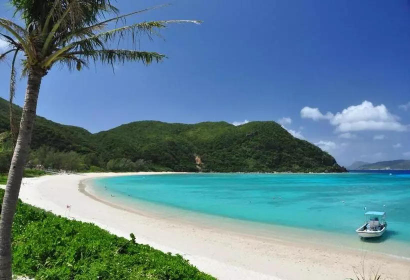 ホテル Tokashiku Marine Villege