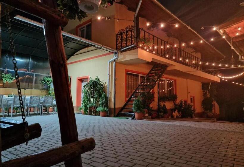 펜션 Casa Cosmin Cincu