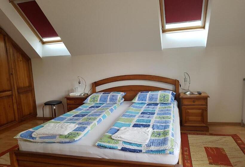 Pensiunea Lőrincz  Panzió