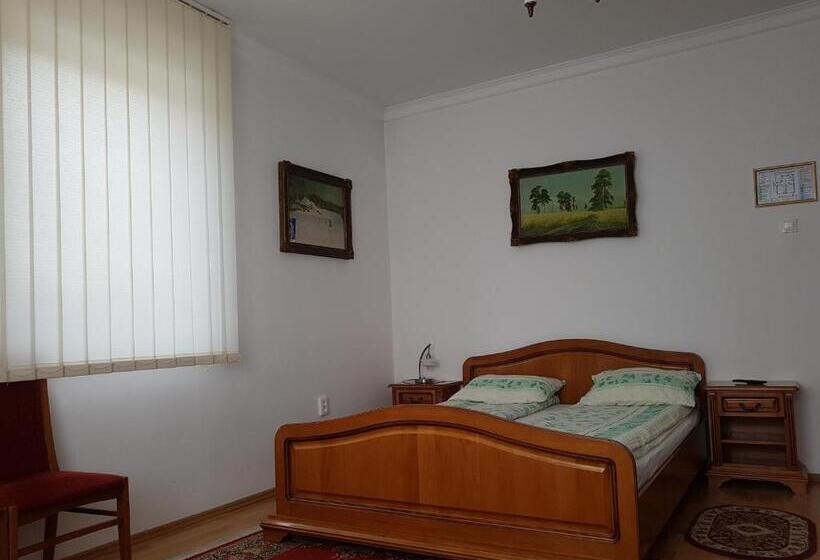 Pensiunea Lőrincz  Panzió