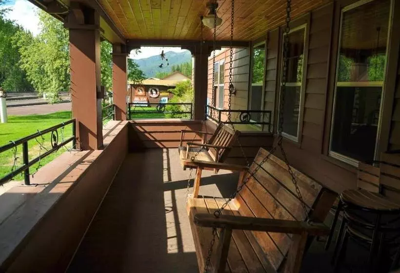 Lomakeskus Loge Glacier National Park