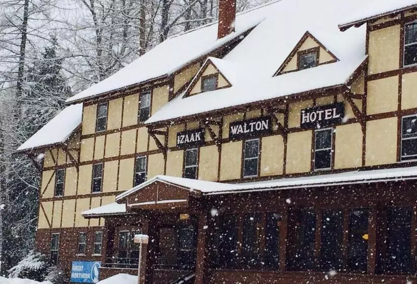 Lomakeskus Loge Glacier National Park