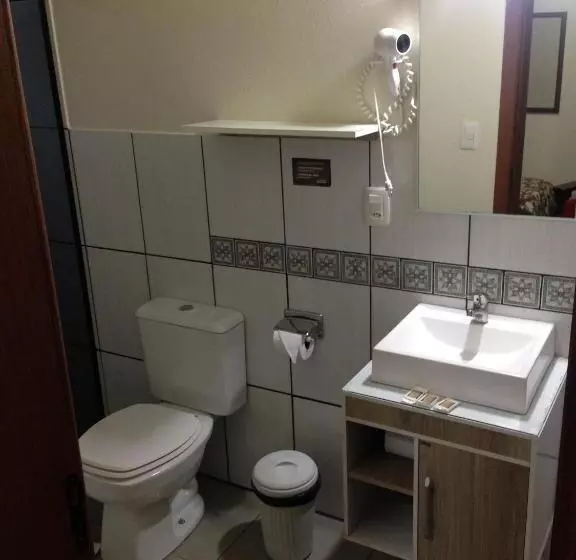 Retkeilymaja Pousada Da Baronesa