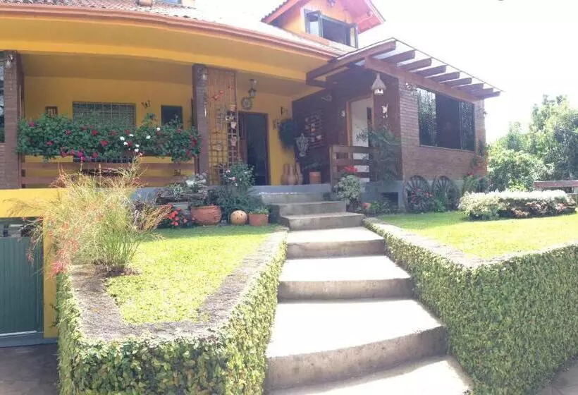 Retkeilymaja Pousada Da Baronesa