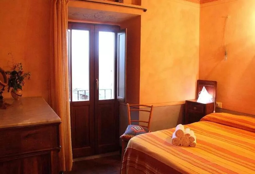 Majatalo Affittacamere Accà Lascio