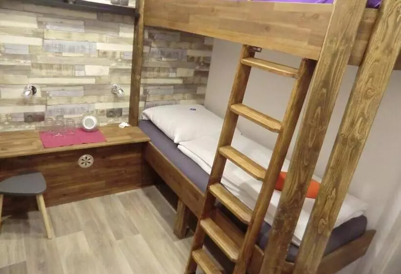 پانسیون Cityflair Berlin Apartments & Rooms