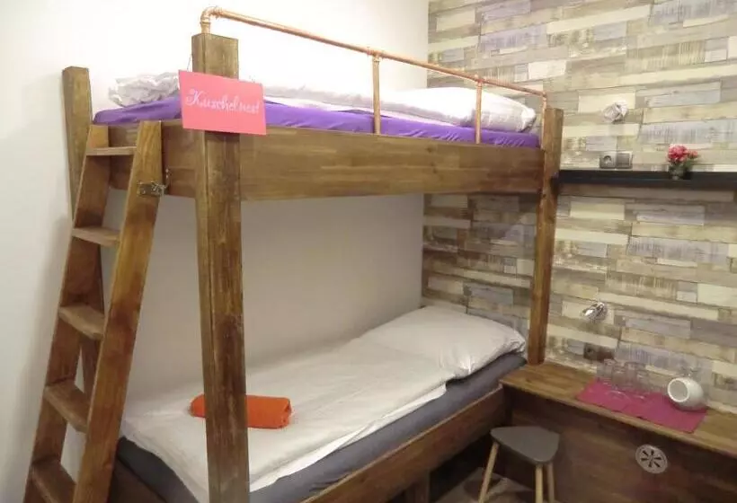 پانسیون Cityflair Berlin Apartments & Rooms