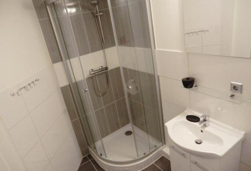 پانسیون Cityflair Berlin Apartments & Rooms