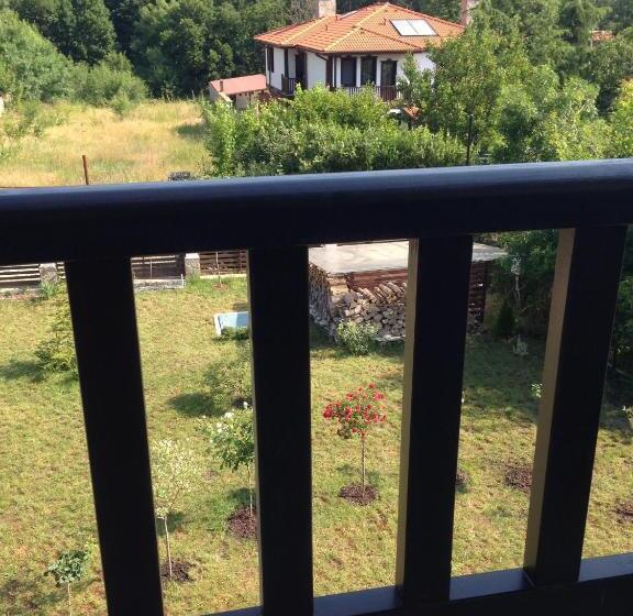 Pension Zapovedni Rai