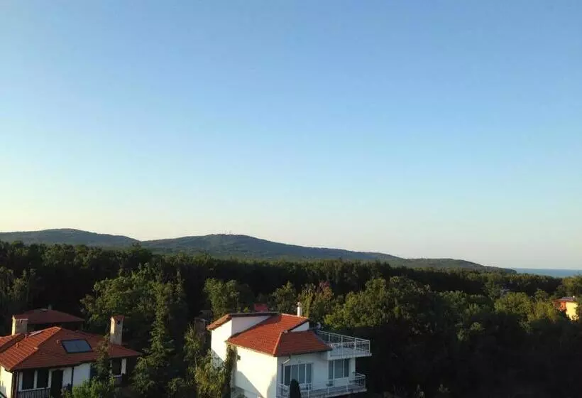 Majatalo Zapovedni Rai