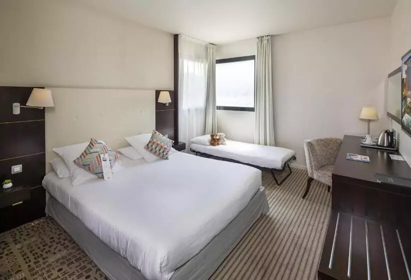 ホテル Mercure Aix En Provence La Duranne Gare Tgv