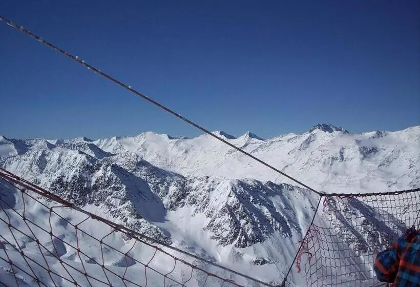 ペンション Gästehaus Bruggerhof