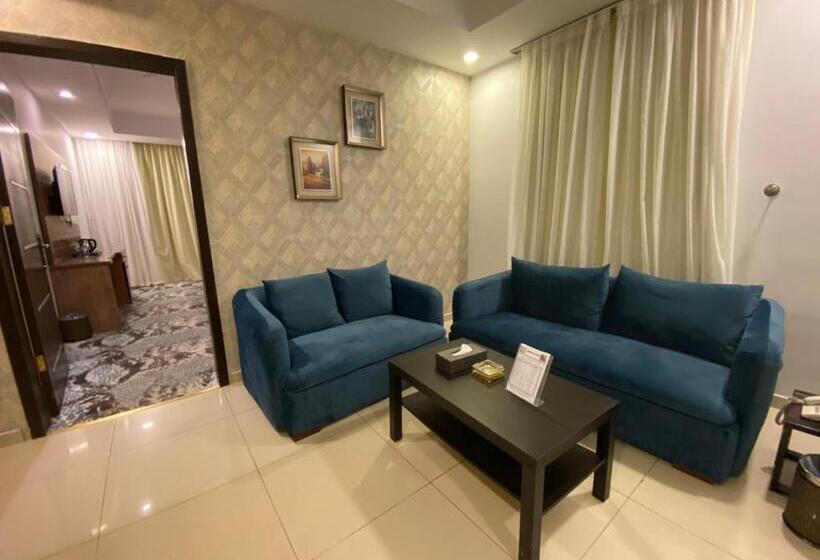 فندق Areen Al Basateen