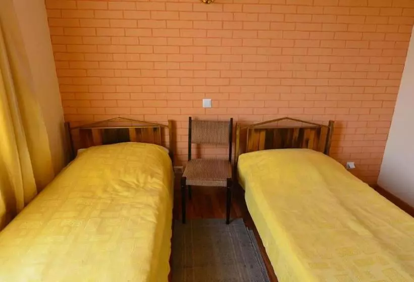 تختخواب و صبحانه Armen's Guest House