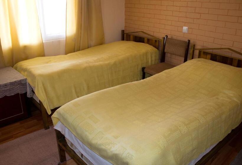 تختخواب و صبحانه Armen's Guest House