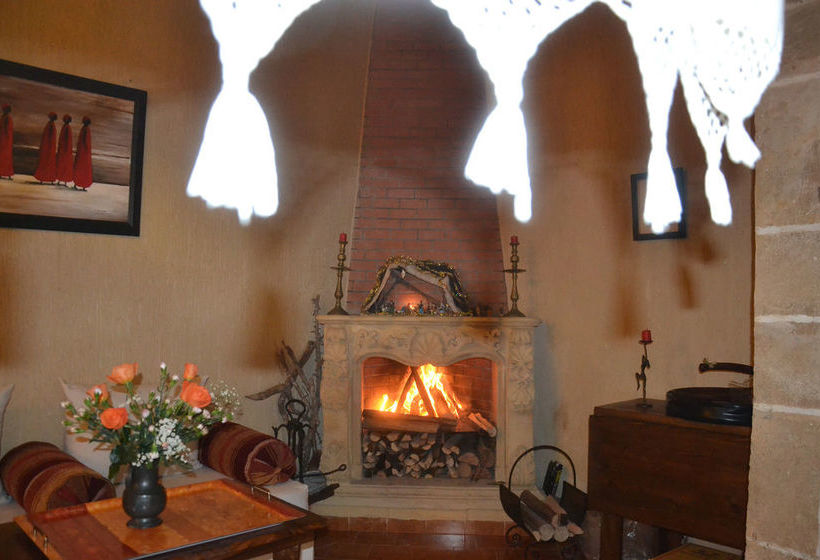 تختخواب و صبحانه Dar Chouette  Adults Only