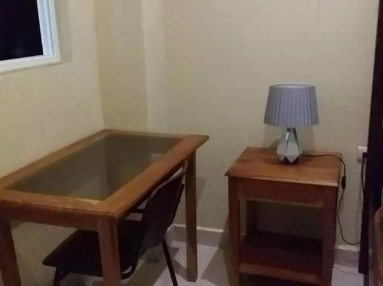 تختخواب و صبحانه Hostal Santa Martha