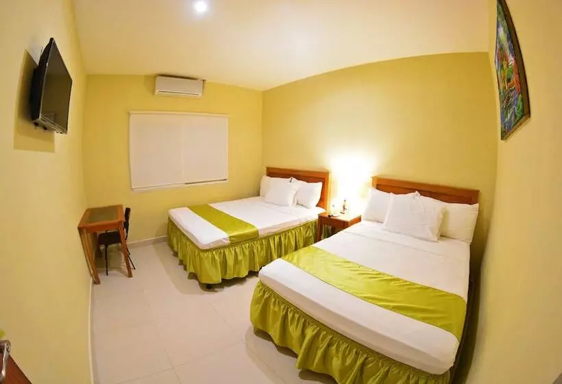 تختخواب و صبحانه Hostal Santa Martha