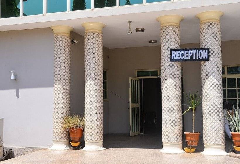 هتل Bafra International