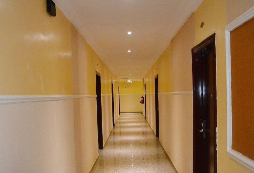 هتل Bafra International