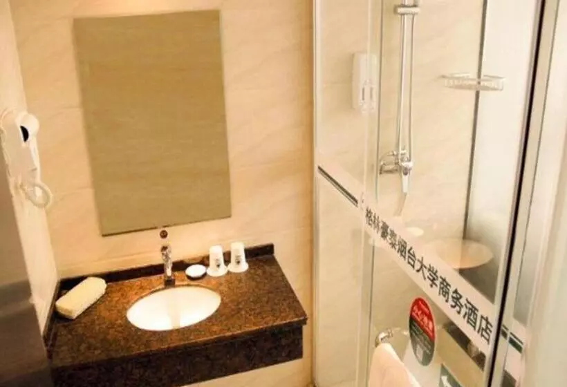 Hotelli Greentree Inn Shandong Yantai Yantai University Business