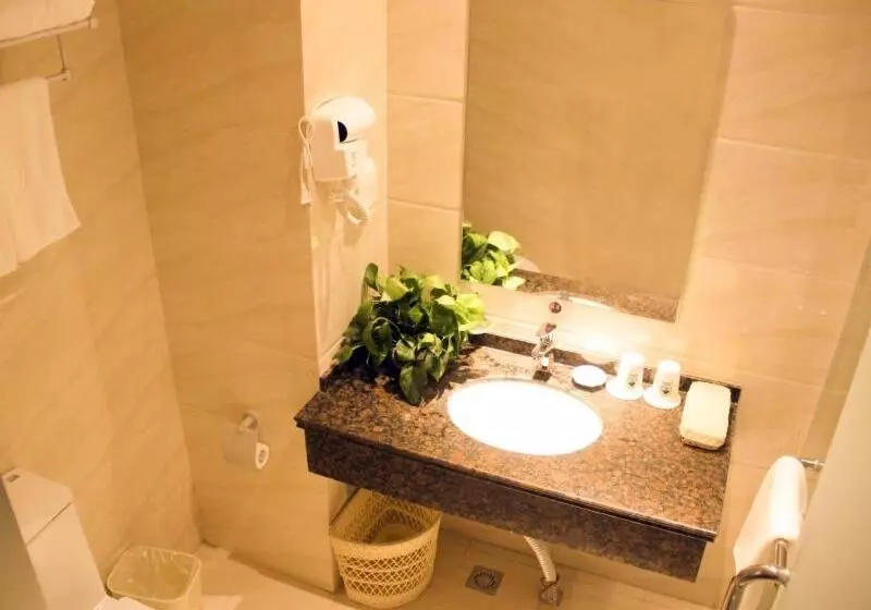 Hotelli Greentree Inn Shandong Yantai Yantai University Business