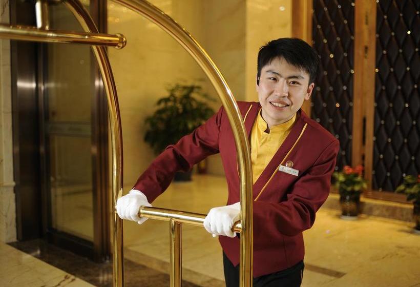 בית מלון כפרי Hua Rong International