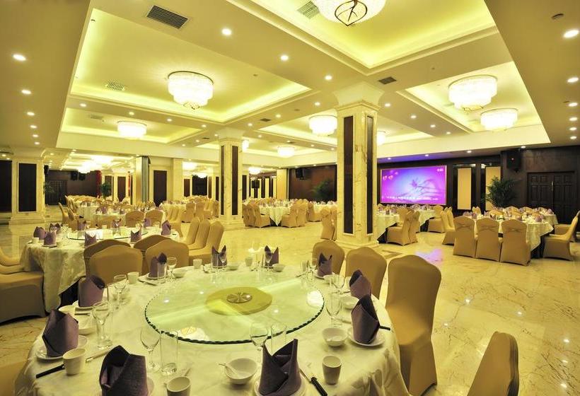 בית מלון כפרי Hua Rong International