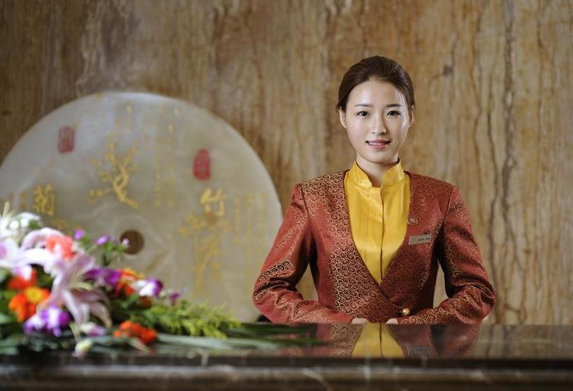 בית מלון כפרי Hua Rong International