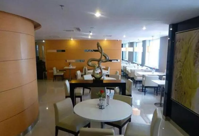 Hotelli Jinjiang Inn Changchun Hongqi Street